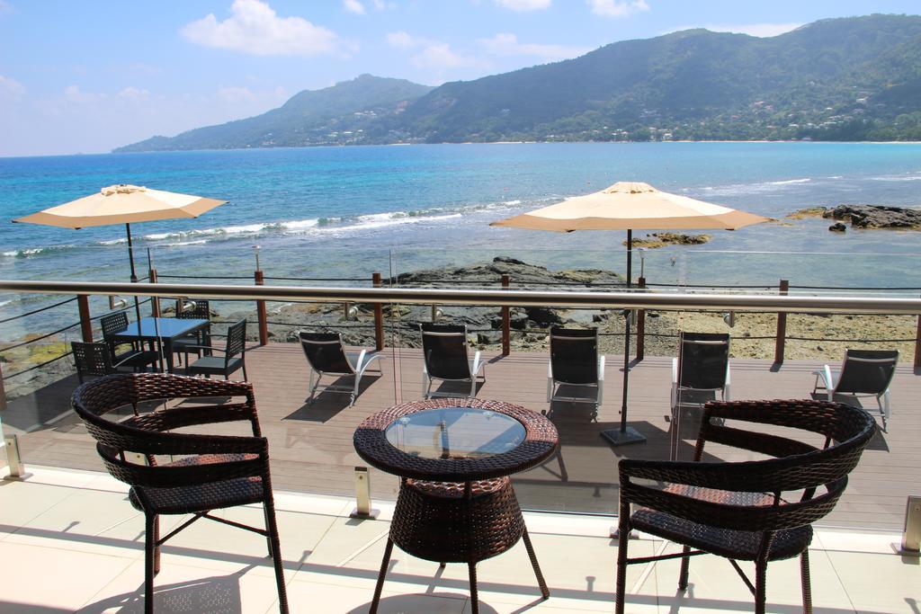 Surfers Cove Apartments Bel Ombre Kültér fotó